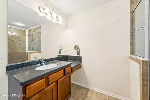 Bath - 97019 Cobbler Ct, Yulee, FL 32097 photo 3 of 6