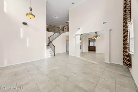 Living - 97019 Cobbler Ct, Yulee, FL 32097 photo 3 of 3