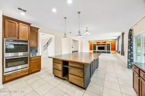 Kitchen - 97019 Cobbler Ct, Yulee, FL 32097 photo 4 of 4