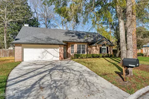 630 Hawkes Island Dr, Fleming Island, FL 32003