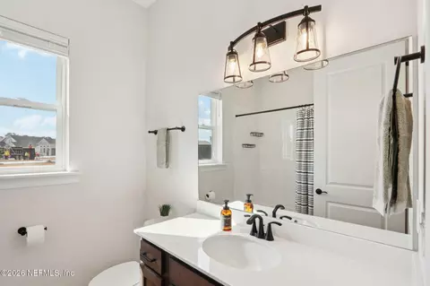 Bath - 170 Pasarela Dr, Saint Augustine, FL 32095 photo 4 of 5