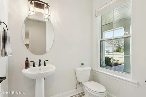 Entry Way - 170 Pasarela Dr, Saint Augustine, FL 32095 photo 4 of 4