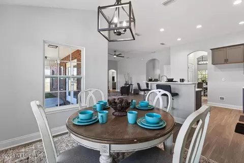 Dining - 55225 Bartram Trl, Callahan, FL 32011 photo 7 of 8