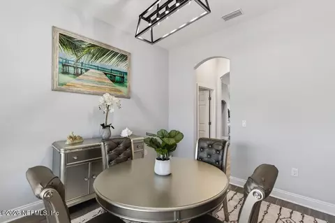 Dining - 55225 Bartram Trl, Callahan, FL 32011 photo 3 of 8