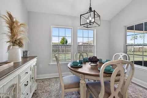 Dining - 55225 Bartram Trl, Callahan, FL 32011 photo 8 of 8