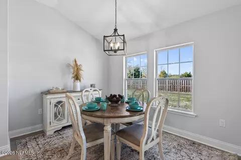 Dining - 55225 Bartram Trl, Callahan, FL 32011 photo 5 of 8