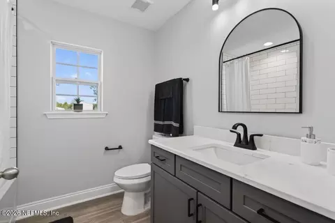 Bath - 55225 Bartram Trl, Callahan, FL 32011 photo 1 of 10