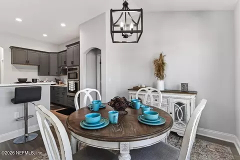 Dining - 55225 Bartram Trl, Callahan, FL 32011 photo 6 of 8