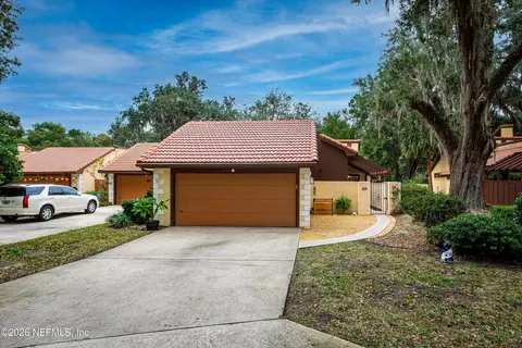 57 Winterbourne St N #15, Orange Park, FL 32073