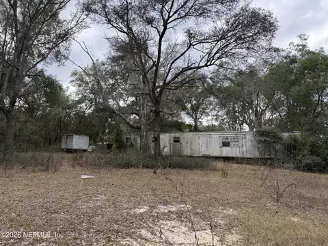 103 Martindale Ave, Interlachen, FL 32148