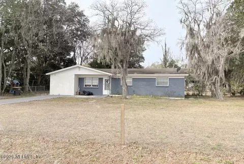 36 Velvet Dr, Jacksonville, FL 32220