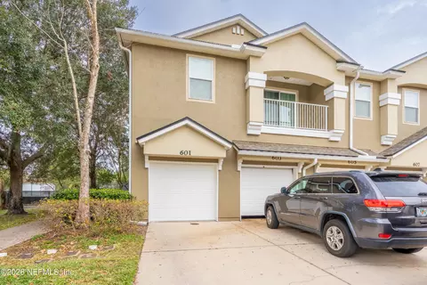 601 Golden Lake Loop, Saint Augustine, FL 32084