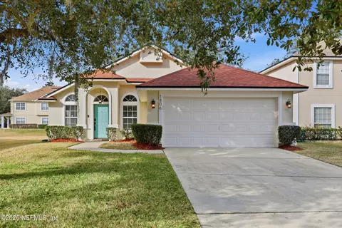 1806 Forest Creek Dr, Jacksonville, FL 32225