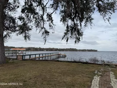 134 Magnolia Ave, Palatka, FL 32177