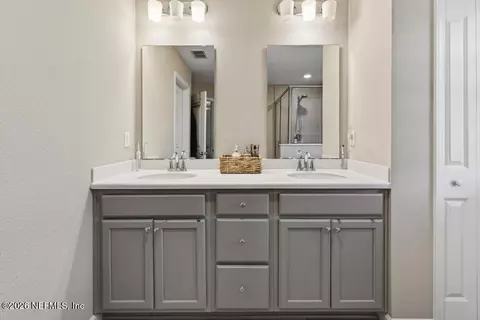 Bath - 196 Boracay Cir, Saint Johns, FL 32259 photo 6 of 7