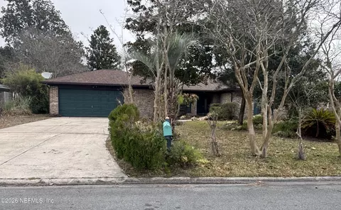 595 William Ellery St, Orange Park, FL 32073