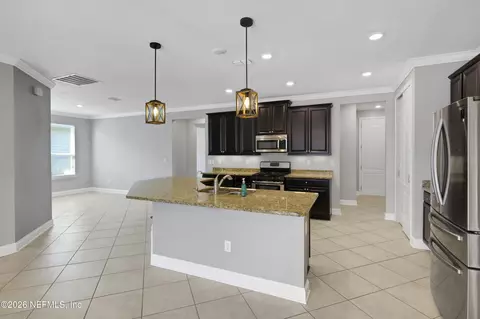 Kitchen - 182 Saint Kitts Loop, Saint Augustine, FL 32092 photo 5 of 5