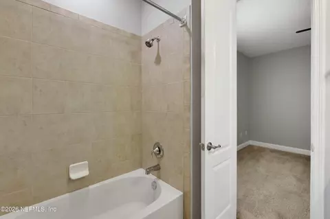 Bath - 182 Saint Kitts Loop, Saint Augustine, FL 32092 photo 1 of 7