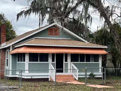 624 N Lake St, Starke, FL 32091