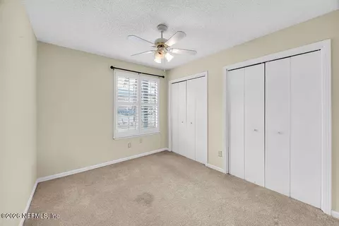 11242 Windtree Dr E, Jacksonville, FL 32257