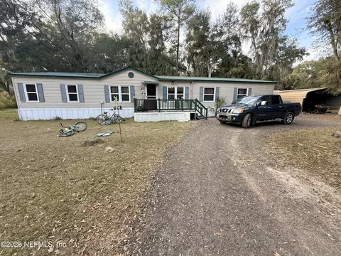 111 Killian Dr, Hawthorne, FL 32640 photo 1