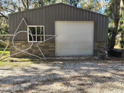 120 Herja Acre Ln, Palatka, FL 32177