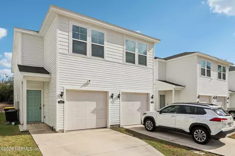 5801 Le Sabre Rd, Jacksonville, FL 32244