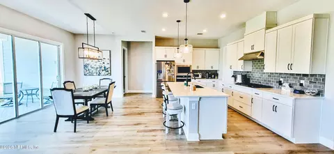 252 Dalton Mill Dr, Saint Johns, FL 32259