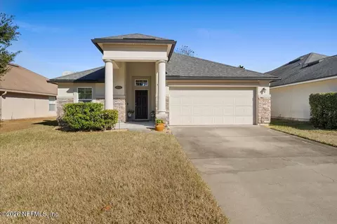 4150 Victoria Lakes Dr W, Jacksonville, FL 32226
