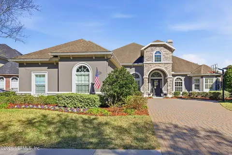 284 St Johns Forest Blvd, Saint Johns, FL 32259
