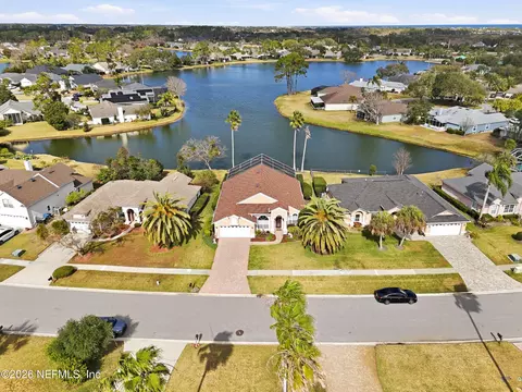 173 Crossroad Lakes Dr, Ponte Vedra Beach, FL 32082