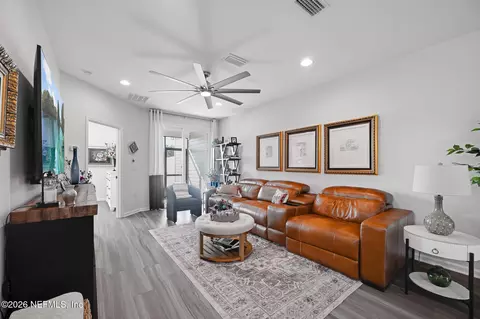 Entry Way - 198 Pine Bluff Dr, Saint Augustine, FL 32092 photo 2 of 6