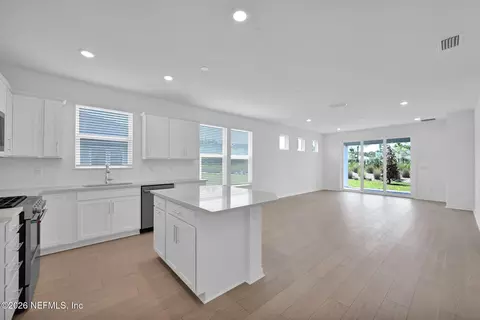 328 Ecliptic Loop, Yulee, FL 32097 photo 6