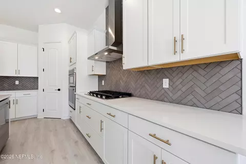 Kitchen - 534 Eagle Moon Lake Dr, Saint Augustine, FL 32092 photo 2 of 4