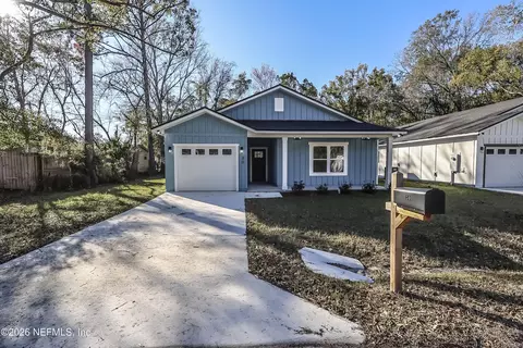 30 Delmonte St, Baldwin, FL 32234