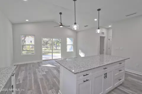 Living - 30 Delmonte St, Baldwin, FL 32234 photo 1 of 3