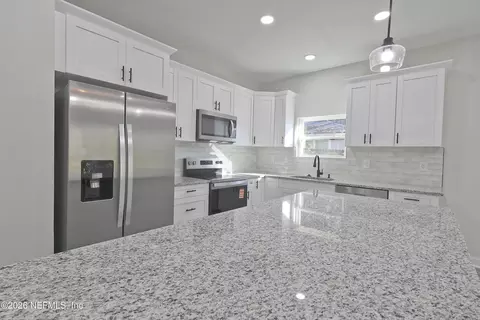 Kitchen - 30 Delmonte St, Baldwin, FL 32234 photo 1 of 4