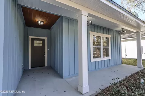 Exterior - 30 Delmonte St, Baldwin, FL 32234 photo 1 of 6