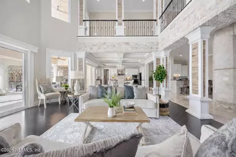 2501 Scott Mill Dr S, Jacksonville, FL 32223