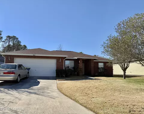 992 Hyannis Port Dr, Jacksonville, FL 32225
