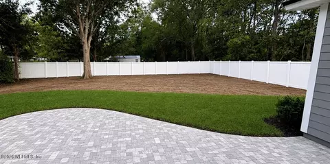 Exterior - 464 E Shuey Ave, Macclenny, FL 32063 photo 7 of 7