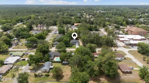 View/Area - 464 E Shuey Ave, Macclenny, FL 32063 photo 2 of 9