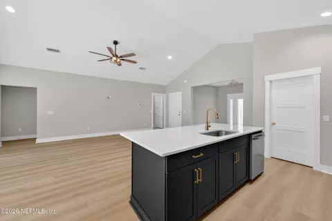 Other - 464 E Shuey Ave, Macclenny, FL 32063 photo 5 of 18