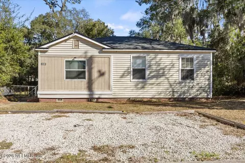 8053 Lexington Dr, Jacksonville, FL 32208