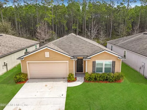 2047 April Oaks Dr, Jacksonville, FL 32221