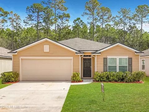 2047 April Oaks Dr, Jacksonville, FL 32221