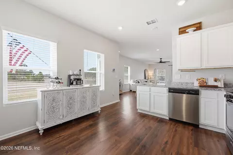 Entry Way - 81 Temple Dr, Saint Augustine, FL 32092 photo 4 of 5
