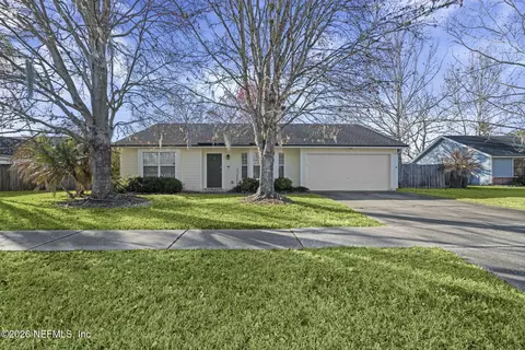 1985 Apopka Dr, Middleburg, FL 32068