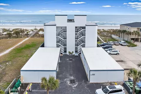 1951 Ocean Dr S #1A, Jacksonville Beach, FL 32250
