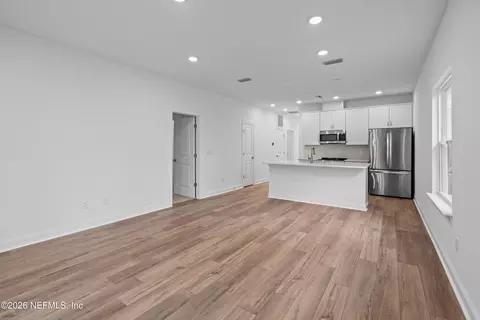 Living - 108 Aspen Rd, Saint Augustine, FL 32086 photo 5 of 5